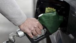 Benzine 8 kuruş zam