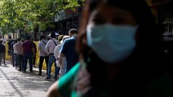 Çin, 50 milyar 900 milyon maske ihraç etti