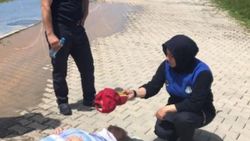 Konya'da sokağa çıkan yaşlı adam sıcaktan bayıldı
