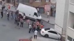 Gaziosmanpaşa'da iki grup arasında kavga çıktı