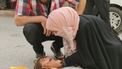 Gaziantep'te yola atlayan çocuğa araba çarptı