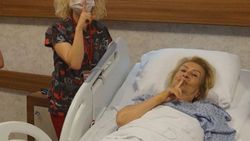'Bayan Sus' Dilek Tunca'yı hemşireler yalnız bırakmadı