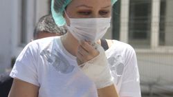 Adana'da adam boşanacağı eşini öldürecekken kendi öldü
