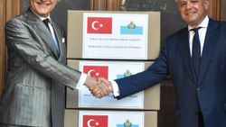 Türkiye'den San Marino'ya maske yardımı
