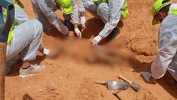 Libya'da bir toplu mezar daha bulundu