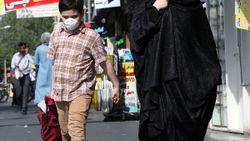 İran'da korona bilançosu 10 bin 817'ye yükseldi