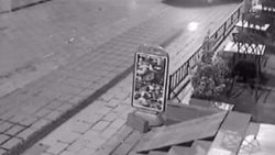 Esenyurt'ta otomobil ile motosiklet çarpıştı