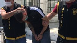 Adana'da cep telefonu çaldı, satmaya çalışırken yakalandı