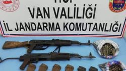 Van'da operasyon: Silah ve mühimmat ele geçirdi