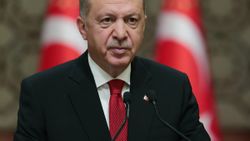 Bloomberg: Erdoğan, Batı'ya meydan okuyor