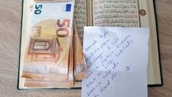 Kütahya'da karantinada kaldığı yurt odasına para bıraktı