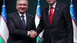 Erdoğan, Özbekistan Cumhurbaşkanı Mirziyoyev ile görüştü