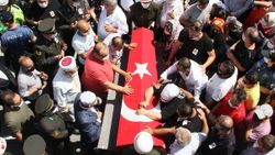 Mersin şehitlerine veda