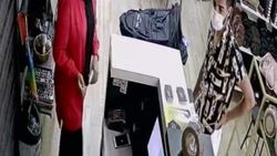 Arnavutköy'de çorap alacaktı 10 bin TL'lik telefonu çaldı