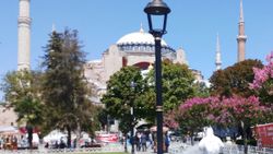 Ayasofya Camii bayram namazına hazırlanıyor