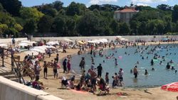 Caddebostan sahilinde bayram yoğunluğu