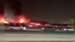 Suudi Arabistan'da bir tren istasyonunda yangın çıktı