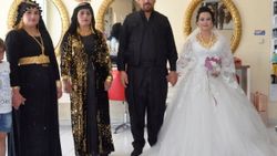 Moğolistan’dan Hakkari'ye gelin geldi