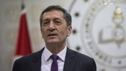 Ziya Selçuk okulların açılışıyla ilgili kararı açıkladı