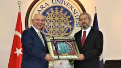 Ankara Üniversitesi Rektörü Prof. Dr. Necdet Ünüvar, görevi devraldı