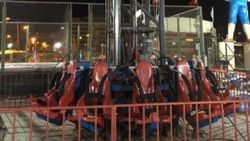 İzmir'de lunaparkta eğlence halatı koptu: 3 yaralı