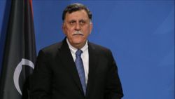 Serrac Libya için ateşkes talimatı verdi