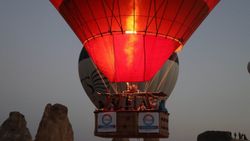 Kapadokya'da balon turları yeniden başladı