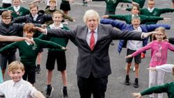 İngiltere Başbakanı Johnson: Çocuklarınızı okula gönderin
