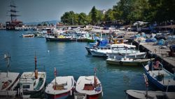 Batı Karadeniz'de balıkçılar, sezonu bekliyor
