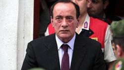 Alaattin Çakıcı: Türk iş adamlarının malını gasbedenleri yazın