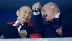 Lukaşenko, Putin’den yeni silahlar istedi