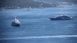Bodrum, milyon dolarlık yatlara ev sahipliği yapıyor