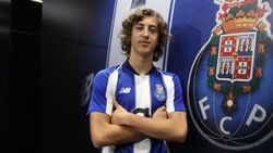 Wolverhampton, 40 milyon euroya Porto'dan transfer yapıyor