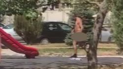 Sivas'ta çocuk parkında çıplak gezen şahıs kazada öldü