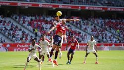 Burak Yılmaz'ın performansı Fransız basınında