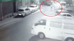 Beyoğlu'nda 7 yaşındaki çocuğa çarpıp kaçan sürücü