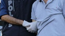 İstanbul'da çeşitli suçlardan aranan 422 kişi yakalandı