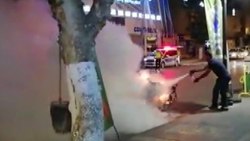 A person set his motorcycle on fire in Adıyaman