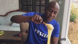 Benik Afobe kuymakla tanıştı