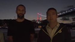 Ali Koç ve Emre Belözoğlu'nun Vedat Muriç'e vedası