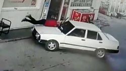 Afyonkarahisar'da tartıştığı istasyon görevlisine otomobiliyle çarptı
