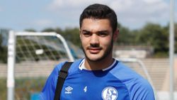 Ozan Kabak'a Liverpool kancası