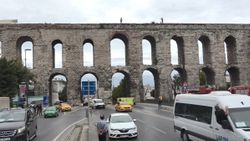 Bozdoğan Kemeri'nde intihar girişimi