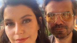 Beren Saat-Kenan Doğulu çiftinden aşk pozu