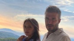 David Beckham eşi Victoria Beckham'ın kalçalarını paylaştı
