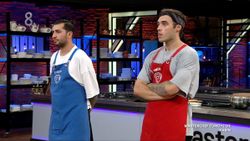 MasterChef'te kaptanlık düellosunu Uğur kazandı