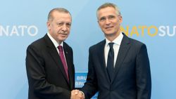 Cumhurbaşkanı Erdoğan, NATO Genel Sekreteri Stoltenberg'le görüştü