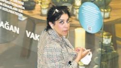 Yeşim Ceren Bozoğlu, Hazal Kaya ile aynı fikirde değil