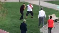 Bursa'da çimlere basma kavgası