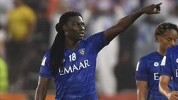 Bafetimbi Gomis'in takımı koronavirüs yüzünden diskalifiye edildi